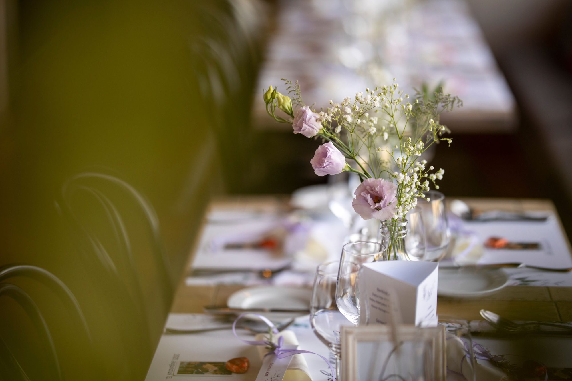 Elegant wedding table with flowers and space for a photo QR code