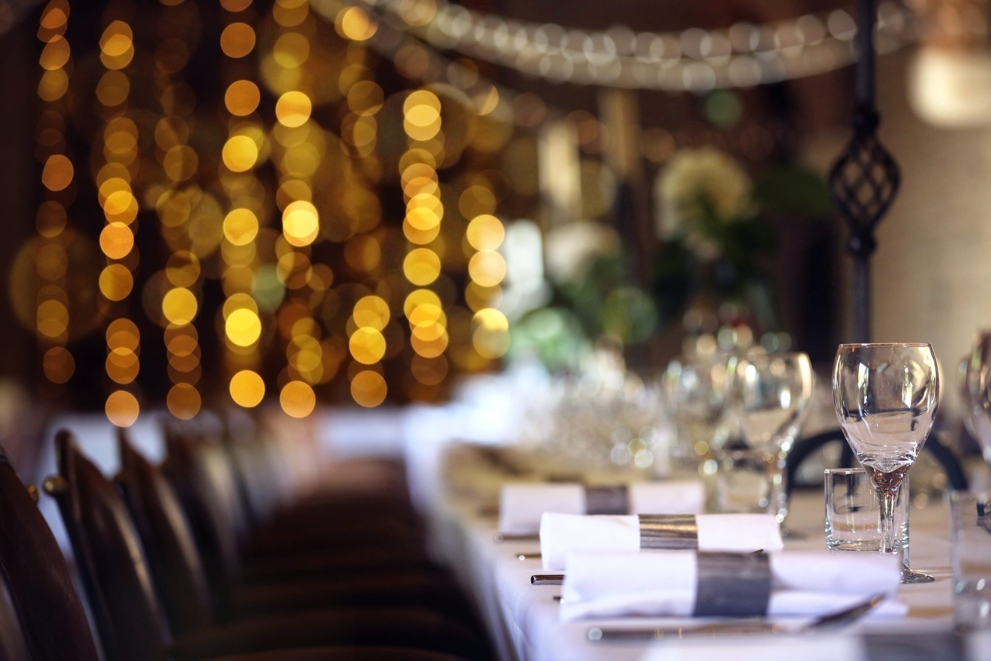 Formal wedding place setting suitable for displaying a photo QR card